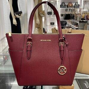 MICHAEL KORS Charlotte Large Leather Top-Zip Tote
Dark Cherry 
NWT